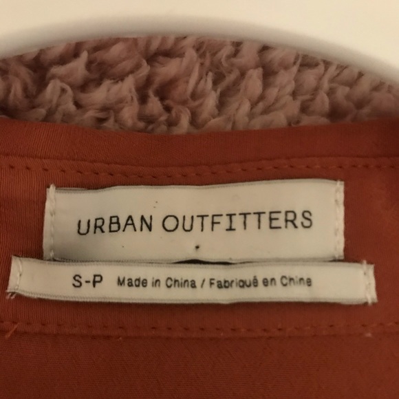 Urban Outfitters Shirt - Picture 3 of 3